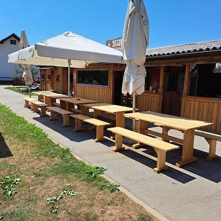 Hotel Glamping House Ranc Luze Exterior foto